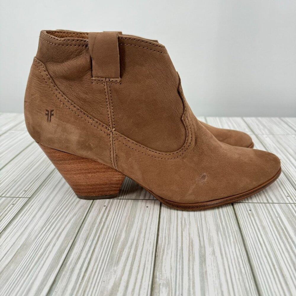 Frye Reina boots 8.5 western block heel zipper ranch rodeo cognac brown leather
